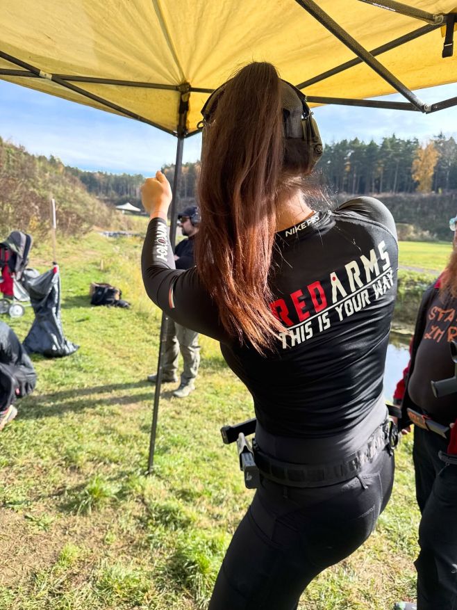 Dnešní mistrovství České Republiky v IPSC PCC v pár fotkach, ráno byla zima a kluzsko😀odpoledne horko, a mezi tím děsná...